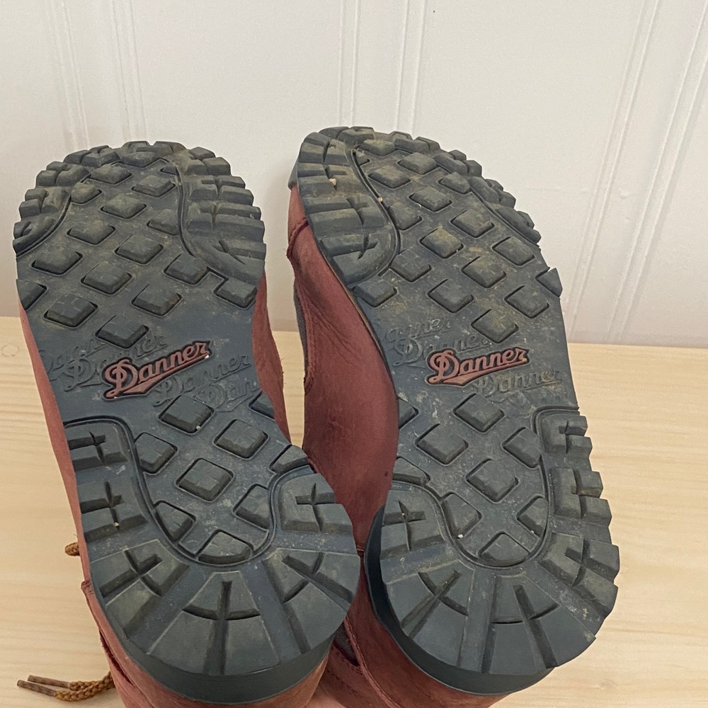 Danner Women’s Red and Tan Hiking Boots - Picture 10 of 10